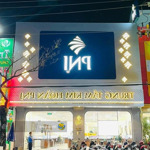 Bán nhà mặt tiền thương hiệu lê văn sỹ, p 2, tân bình - 7,5x19m - 4 tầng - hđt 130tr/th - giá 31 tỷ