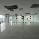 Văn phòng 200m2 đường nguyễn văn trỗi quận 3