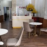 Cho thuê nhà mt 76 đường 3/2, 75 triệu, 115m2, q10, hcm
