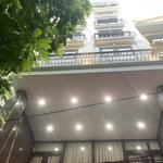 Chính chủ bán nhà 7.5 tầng khung bê tông đội cấn, 78m2, nhà 2 mặt tiền, có thang máy, lh 0914491189