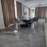 Biệt thự view hồ lakeview city hoàn thiện nội thất mới đẹpdiện tích8x22m sân vườn giá bán 45 triệu liên hệ: 0907860179