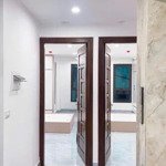 Bán căn dòng tiền phan kế bính, ba đình, gần phố, nhà mới 70m2 * 7 tầng,mặt tiền5,5m chỉ 20,3 tỷ