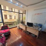 Bán nhà tây hồ. 47/52m2, vỉa hè ô tô tránh, kinh doanh, văn phòng..giá 15.5 tỷ