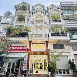 Nhà phố đường 12m - ô tô thông