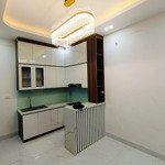 Bán nhà riêng tại kim mã, 5,5 tỷ, 25m2, 4 tầng, pháp lý đầy đủ, giá cực chất, uy tín