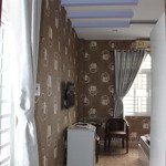 Phòng máy lạnh ở trung tâm quận 1, giá phòng đã bao gồm tiền điện, nước, internet