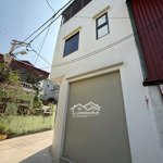 Chính chủ tôi cần bán gấp nhà 3 tầng, lô góc, đường ô tô thông