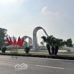 Bán đất khu đấu giá việt hưng, khu phân lô đối diện công viên long biên, gần chợ, vườn hoa kim quan