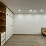Tăng thiết giáp -phạm văn đồng - bán nhà 4 tầng -ô tô tránh -dt 65m2 x mt 4,5m- giá 13,5 tỷ
