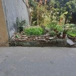 Lô đất mặt ngõ tả thanh oai,40m,vuông đẹp,ngõ 2.8m,2.85 tỷ