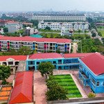 Bán lô đất làn 2 tại từ sơn, đã có sổ, mt 6m, chưa đến 4tỷ view công viên sân bóng. lh 0326569236