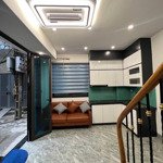 Bán nhà ô chợ dừa, 5 tầng, sát phố, ngõ rộng, vị trí đẹp, không có căn thứ 2, chỉ 6.08 tỷ