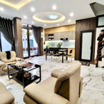 Bán gấp nhà bồ đề 48m2-hơn 8 tỷ-5 tầng-full nội thất xịn-ô tô đỗ cổng-dân xây-sổ vuông