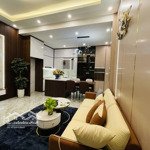 Bán gấp nhà cảm hội q.hai bà trưng, diện tích: 45m2 giá bán 8,6 tỷ đầy đủ nội thất, ngõ thông, cho thuê.