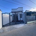 Căn nhà xây mới 100% xã diên phú. huyện diên khánh: 98,3m - ngang 5.3 đường oto giá 1ty290