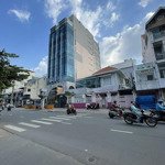 Gia đình xuất cảnh bán gấp nhà góc 2 mt nguyễn đình chiểu, quận 3, dt 18x21m, hđt 226,53 tr/tháng