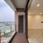 3pn thảo điền green view trực diện sông sg. dt 126 m2. giá bán 22 tỷ. liên hệ xem nhà 0911121739 my