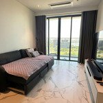 đang trống căn 100m2, 2pn, có bồn tắm, đủ nội thất chỉ 45 triệu ở the crest