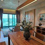 Căn hộ de - la - sol, quận 4; view sông, 84m2; hướng sông tuyệt đẹp, tặng full nội thất; nhỉnh 7 tỷ