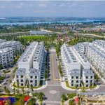 Cho thuê biệt thự góc 278m ngay trường học tại vinhomes quận 9. chỉ 50 triệu/tháng