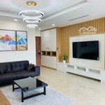 Cho thuê căn hộ 100m2, 3pn, full đồ, tại golden park, giá 19tr, lh: 0911400844