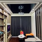 Chính chủ bán ch 2pn 2wc nội thất cao cấp mới đã có sổ tại masteri 3,9 tỷ, 60m2 trung tâm view đẹp