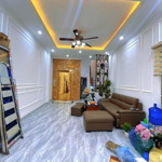 Nhà xây mới - thang máy - đào tấn - ba đình - dt : 36m2*6tầng * 4,5mmt * nhỉnh 8 tỷ