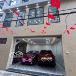 Bán nhà nguyễn văn cừ - gia thuỵ - 6 tầng thang máy - gara 2 ô tô - full nội thất.