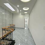 Bán gấp nhà đẹp 2 tầng đường lạc long quân, kiệt rộng 4m, giá 3ty250.