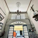 Bán nhà hẻm xe hơi lê văn sỹ, 5 tầng, 8 pn, 9wc, đang cho thuê 40tr, nhà đang còn mới