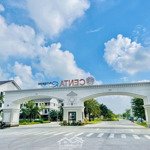 Bán biệt thự 180m2 với 3 mặt tiền 2 mặt tiếp giáp vườn hoa ,giá gốc của chủ đầu tư,