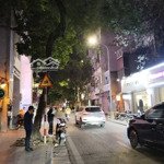 Siêu phẩm mặt phố đê la thành ba đình 83 m2 x 2 tầng - giá 35.8tỷ - thương lượng cho khách thiện c