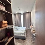 Cần bán gấp căn hộ 3pn hòa bình green apartment 115m2 tầng trung ban công đn, giá 7,4 tỷ