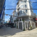Cho thuê 45tr/th,góc hẻm 8m, xe tải,bàn cờ-ng đ chiểu,6 tầng,ngang 8m