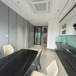 Cho thuê căn hộ cao cấp nguyễn văn cừ 90m chỉ 9 triệu/tháng!