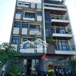 Bán tòa căn hộ 4 tầng mặt tiền đường 7.5m view sông hàn gần chợ đêm sơn trà - dòng tiền lớn