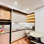 Cho thuê chung cư 1 ngủ 1 khách 55m2 riêng biệt, nhà đẹp phố hồng tiến giá 12triệu: 0916393862