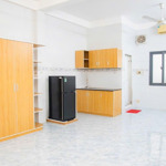 Cần cho thuê phòng lớn khu vực quận 10