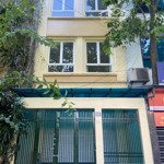 Cho thuê nhà mặt ngõ 123 phố trung kính, diện tích 70 m2 mặt tiền 5 mét x 5 tầng