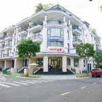 Cần bán toà nhà văn phòng có tầng hầm, kdt vạn phúc city, tặng full nội thất