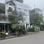 Khách sạn đang hoạt động mt thân văn nhiếp khu sông giồng có 17phòng