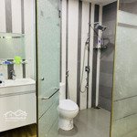16,9 tỷ = toà căn hộ 7 tầng ngay biển mỹ khê, đường 7m5, 80 triệu/ tháng, đất 110m2