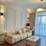 Chính chủ cần cho thuê nhanh căn hộ riviera point dt 148m2, 3pn, 3wc, giá 28tr nhà mới 0938607269