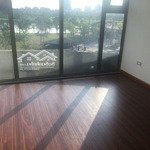 Cần chuyển nhượng căn hộ 132m2 - n01t8 view trực diện hồ khu ngoại giao đoàn, bắc từ liêm, hà nội