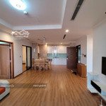 Cho thuê căn hộ royal city 112m2, 3 phòng ngủview đẹp, giá chỉ 22 triệu/tháng tại thanh xuân, hn