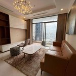 Cần bán căn hộ 3 phòng ngủ126m2 khu landmark, view trực diện sông, có sổ hồng, giá tốt nhất trục