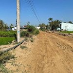 Bán 10x25m thổ cư, mặt tiền đường bê tông 7m nguyễn văn vịnh, giá chỉ 1.1 tỷ, đã san lấp, sổ hồng