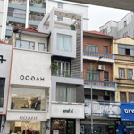 Căn mặt phố cầu giấy duy nhất chỉ nhỉnh 11 tỷ, mặt tiền 3.3m kinh doanh cả 4 tầng thông sàn