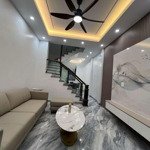 45m2 x 4 tầng 4pn đường láng - ngõ kinh doanh sầm uất - giá chỉ 10 tỷ