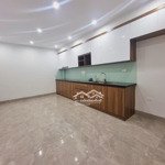 Bán nhà phố thái hà 59m2 - gần phố - phân lô kinh doanh - thang máy c